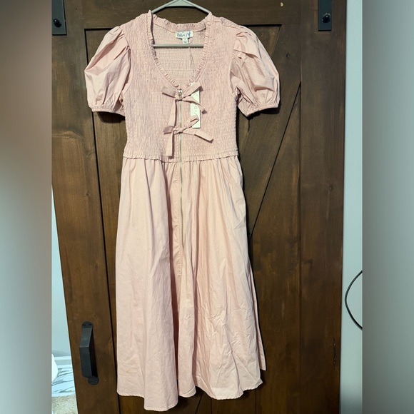 NWT she+sky blush midi dress small - Picture 1 of 4